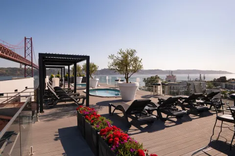 Terrasse composite CDECK — Hôtellerie & restauration, coloris Chocolat