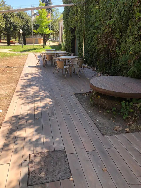 Terrasse composite CDECK — Jardin & abords, coloris American Walnut