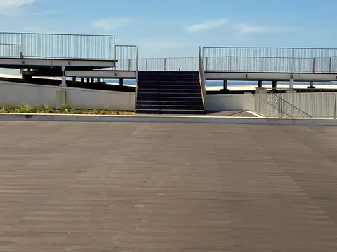 Nez de marche — terrasse composite CDECK, coloris Chocolat