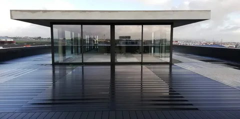 Terrasse composite CDECK — Balcon & petits espaces, coloris Noir