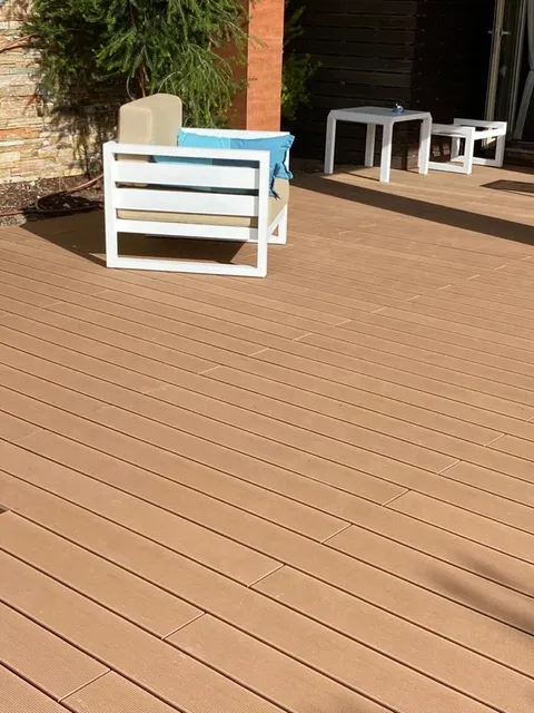Terrasse composite CDECK — Jardin & abords, coloris Bois Rouge