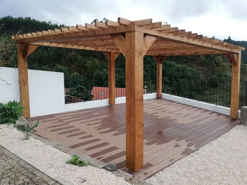 Terrasse composite CDECK — Balcon & petits espaces, coloris Bois Rouge