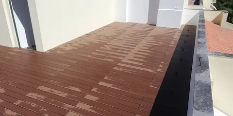 Terrasse composite CDECK — Balcon & petits espaces, coloris Bois Rouge