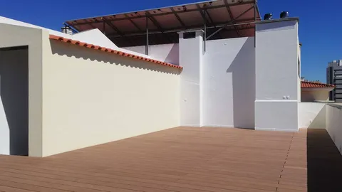 Terrasse composite CDECK — Balcon & petits espaces, coloris Bois Rouge