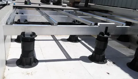 Terrasse composite CDECK — Sous-structure