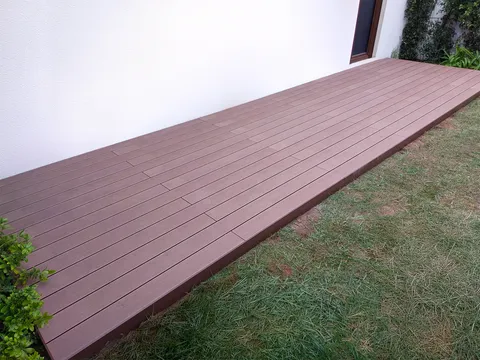 Terrasse composite CDECK — Balcon & petits espaces, coloris Bois Rouge