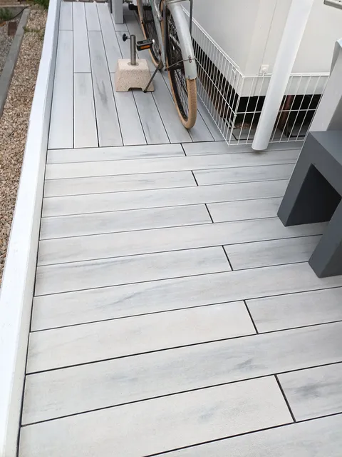 Terrasse composite CDECK — Balcon & petits espaces, coloris Nordic Oak
