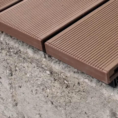 Embout de lame — terrasse composite CDECK, coloris Bois Rouge