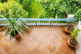 Ceramic outdoor flooring