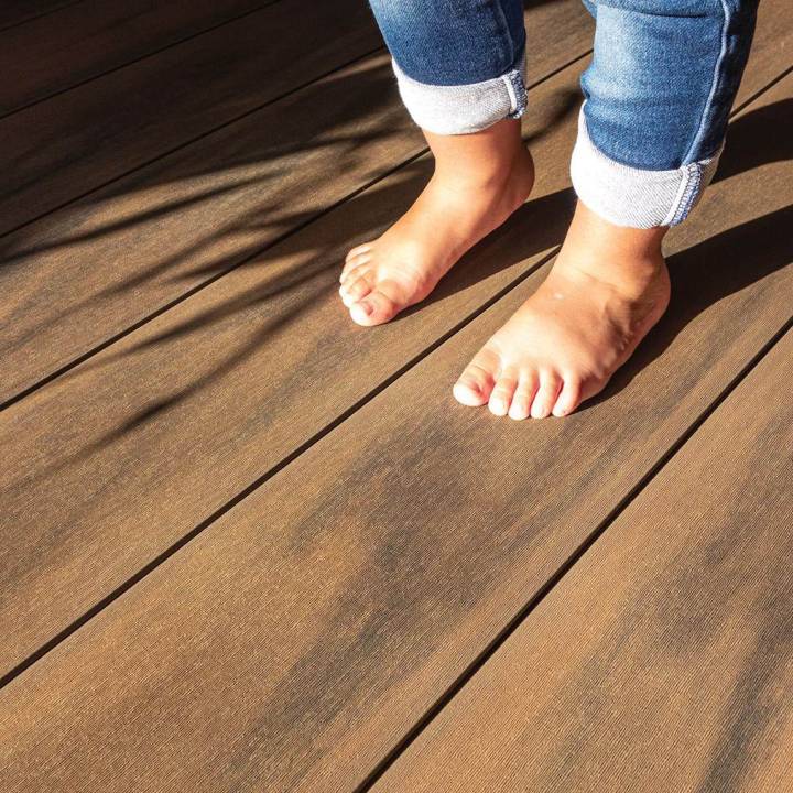 Tarima composite CDECK WUUDE en color soft oak 