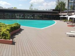 Terrasse Composite CDECK à la piscine de l’Aqualuz Troia by The Editory