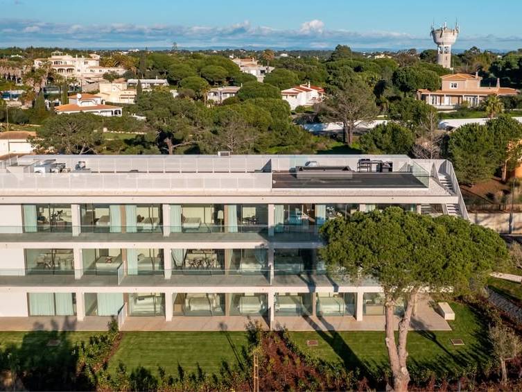 CDECK composite decking installed on a rooftop at Nomad Bay (Algarve)