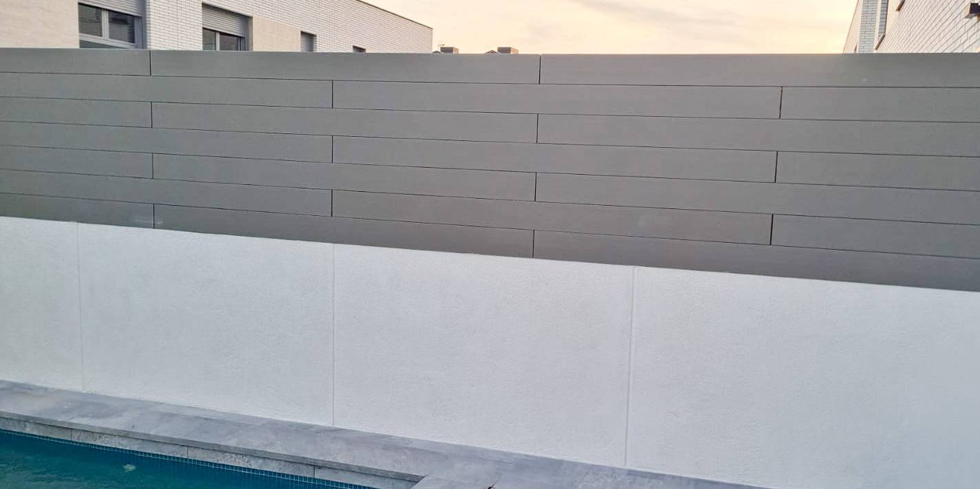CWALL composite façade in grey color on a house in Madrid