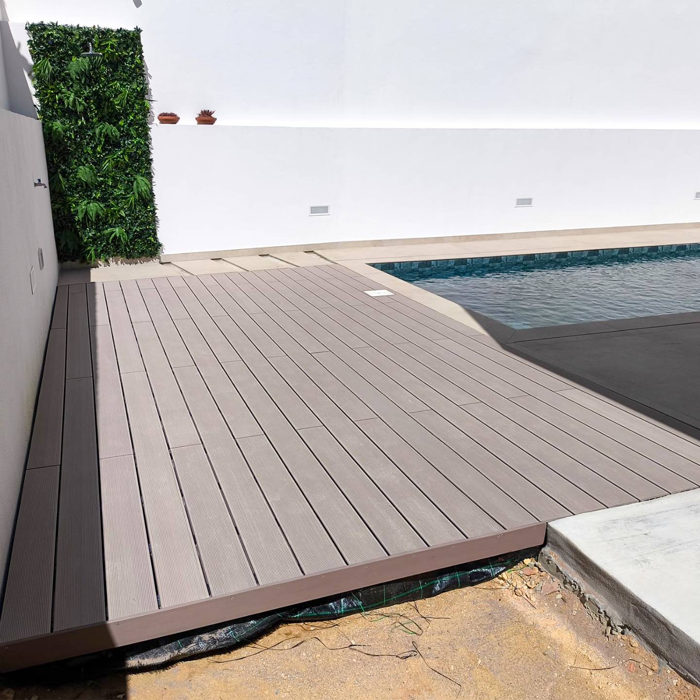 CDECK composite decking installed in a house in Almada